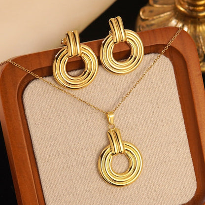 Luxury Gold Floral Jewelry Set Collection