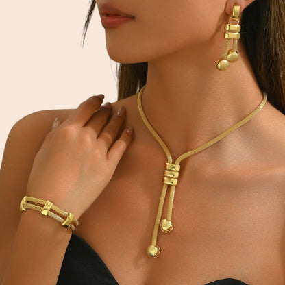 18K Gold Luxe Jewelry Set – Modern Minimal Elegance
