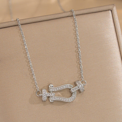 Hot Selling Horseshoe Buckle Necklace Women's Versatile Set