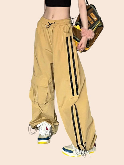 Street Utility Wide-Leg Cargo Pants