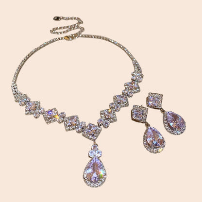 Luxury Zircon Teardrop Jewelry Set
