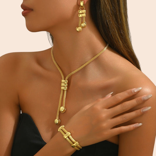 18K Gold Luxe Jewelry Set – Modern Minimal Elegance