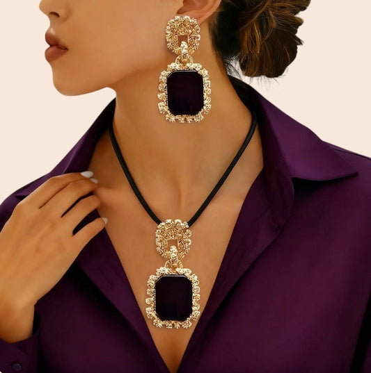 Vintage Velvet Gemstone Necklace & Earring Set